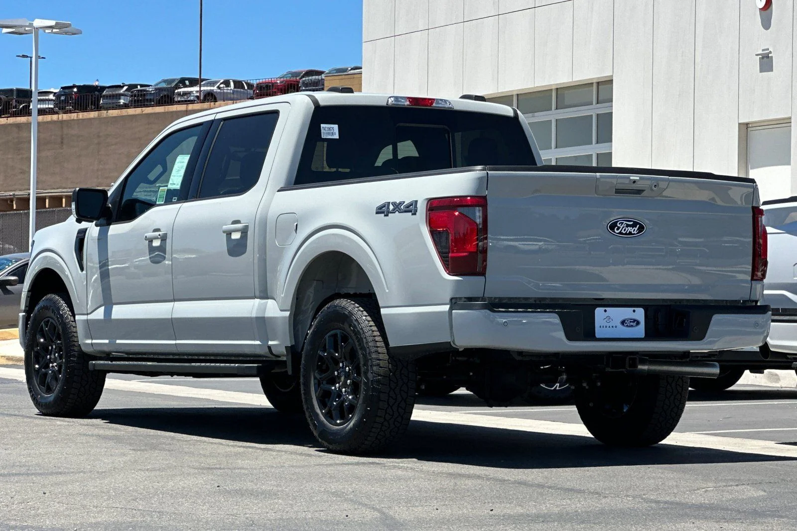 New 2026 Avalanche Ford XLT image 5
