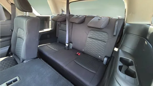 Used 2023 Gray Nissan S image 29