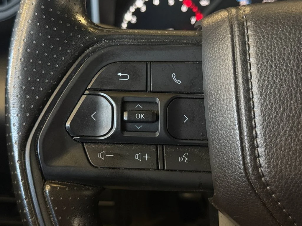 Used 2025 White Toyota SR image 28