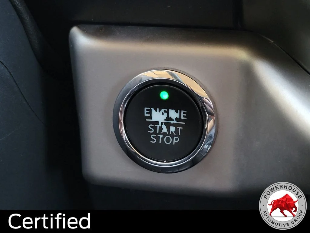 Used 2023 Silver Ford XLT image 36