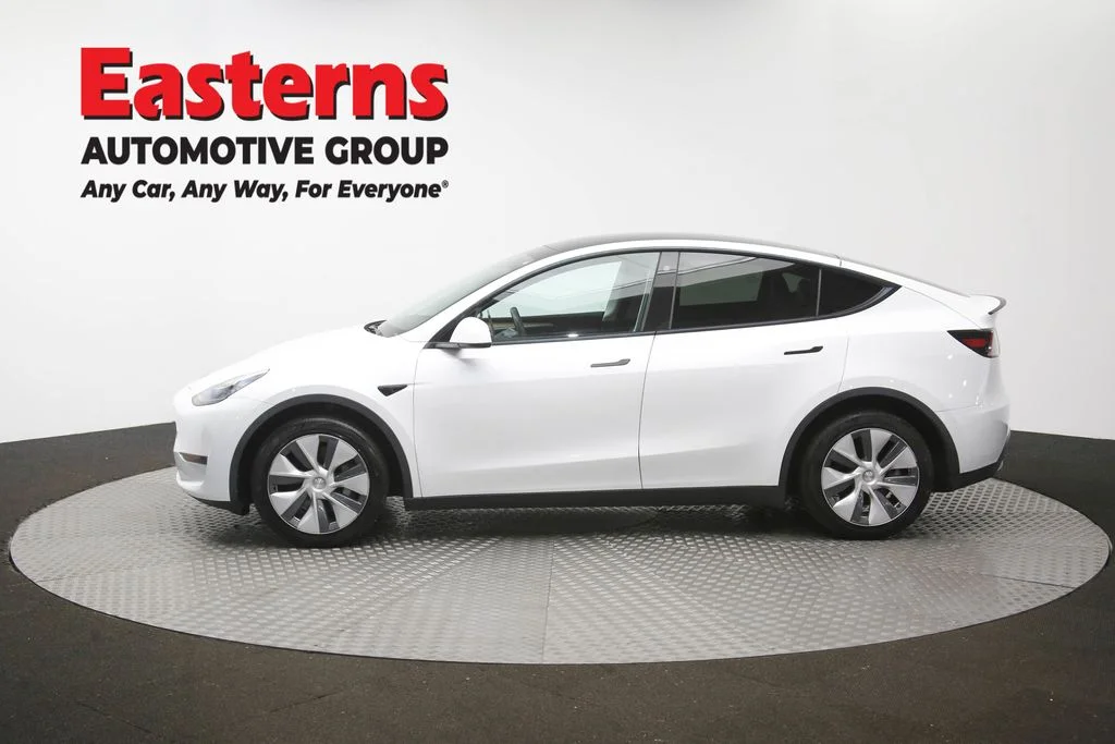 Used 2023 White Tesla Long Range image 54
