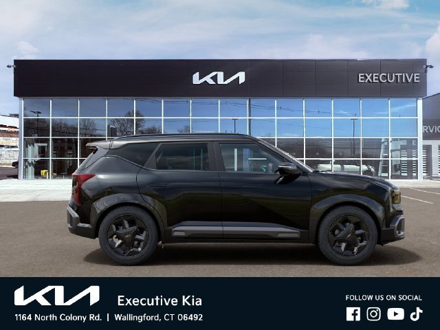 New 2027 Black Kia X-Line S image 7