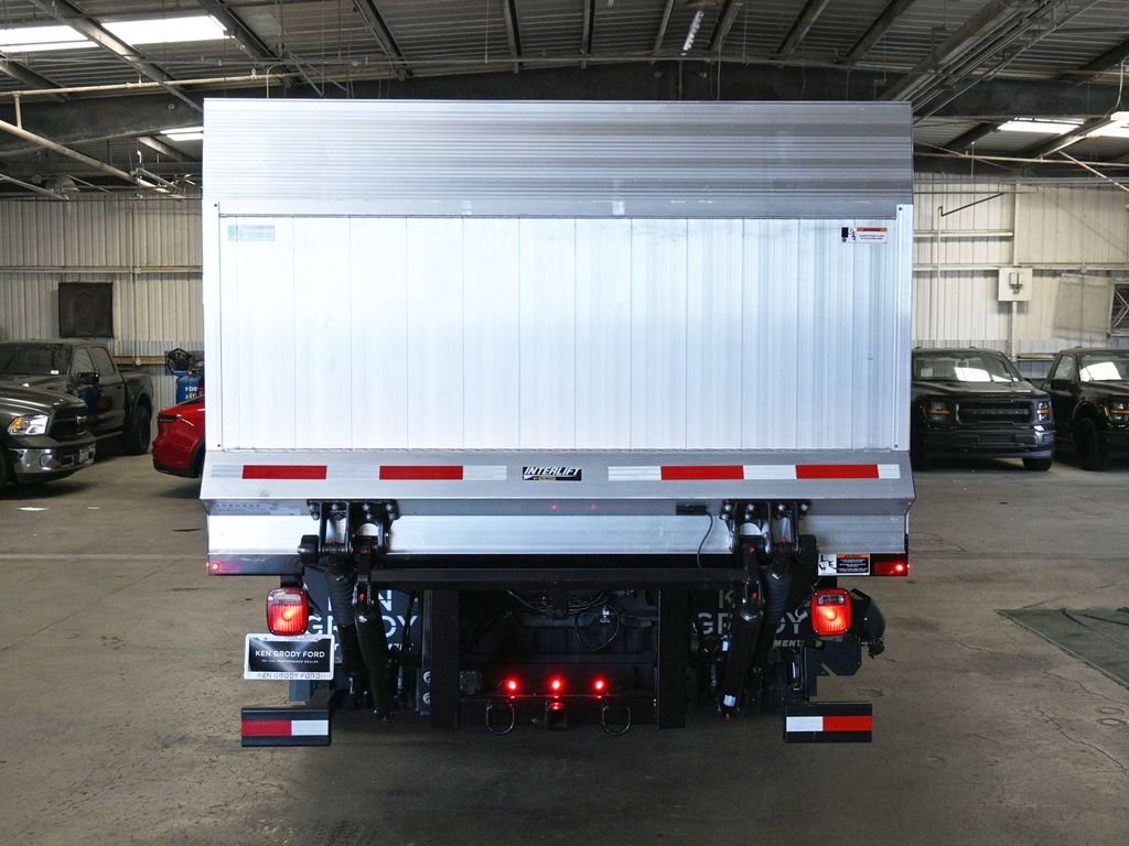 2025 Ford F-550 Super Duty Chassis Cab XL - Photo 7