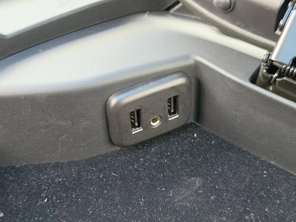 Certified Used 2019 Blade Silver Metallic Chevrolet Grand Sport image 21