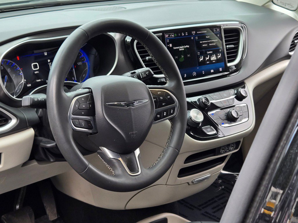 2024 Chrysler Pacifica Touring L - Photo 24
