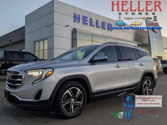 Used 2019 Quicksilver Metallic GMC SLT image 1