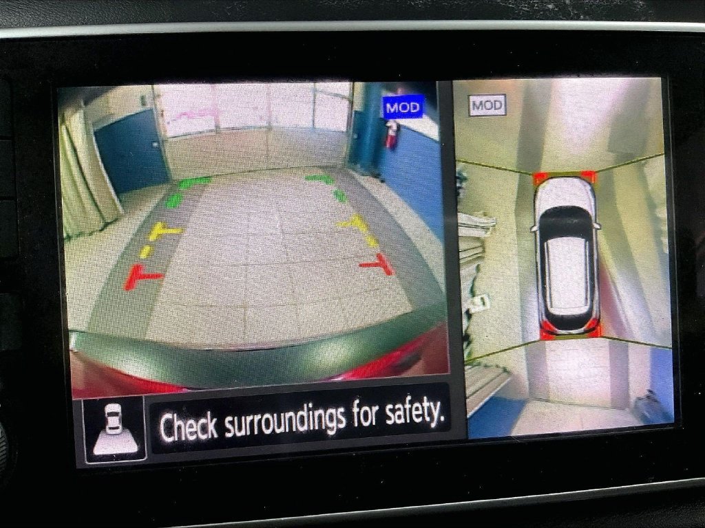 Used 2019 Red Nissan SR image 20