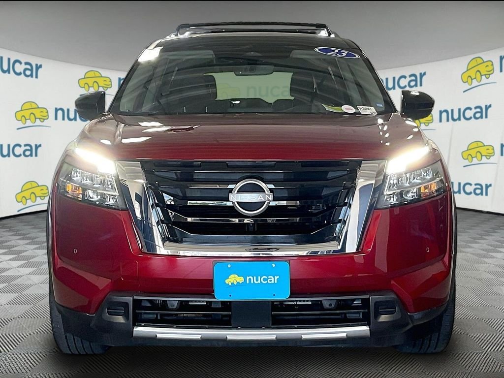 Used 2023 Red Nissan SL image 2