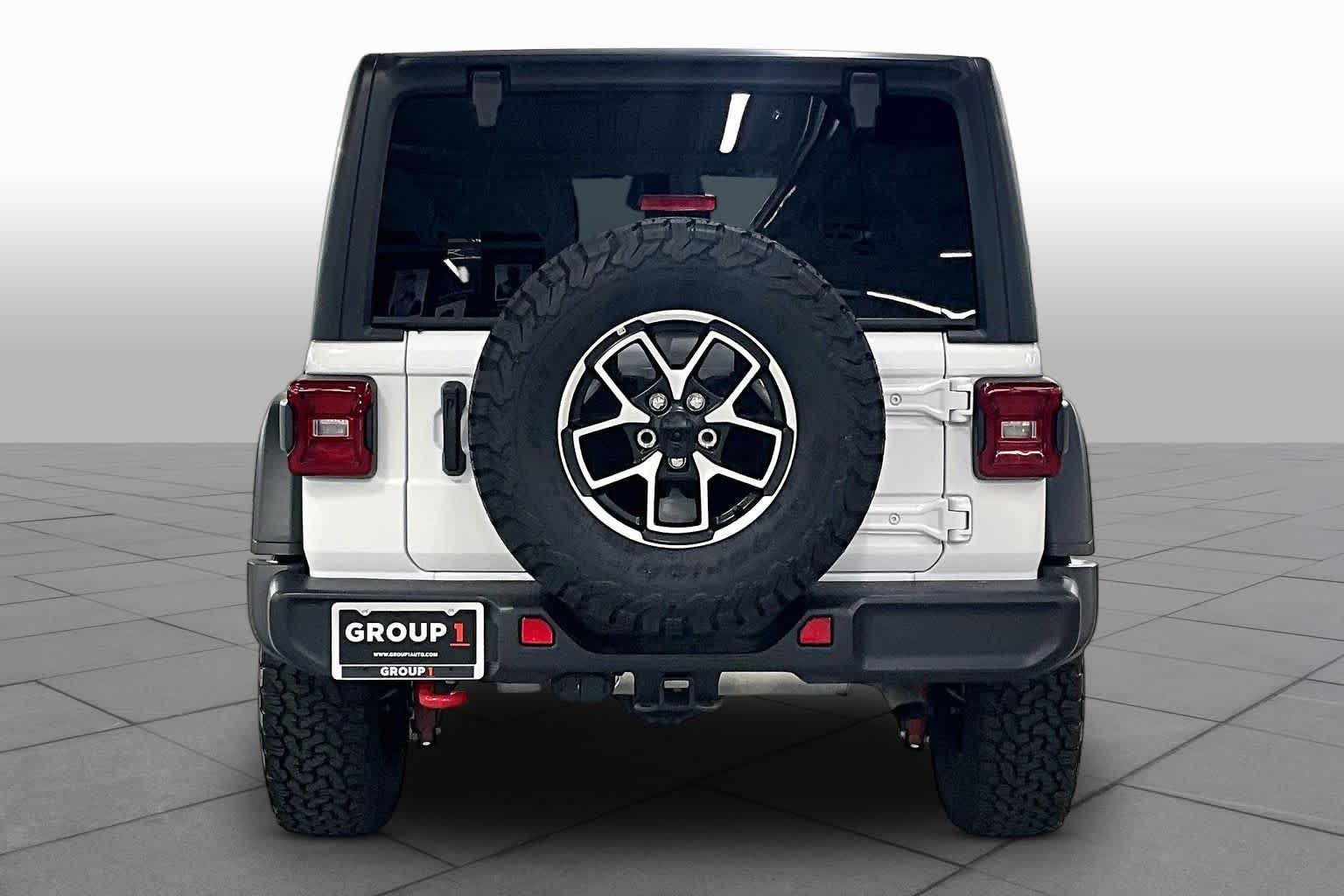 Used 2026 Bright White Clearcoat Jeep Rubicon image 5