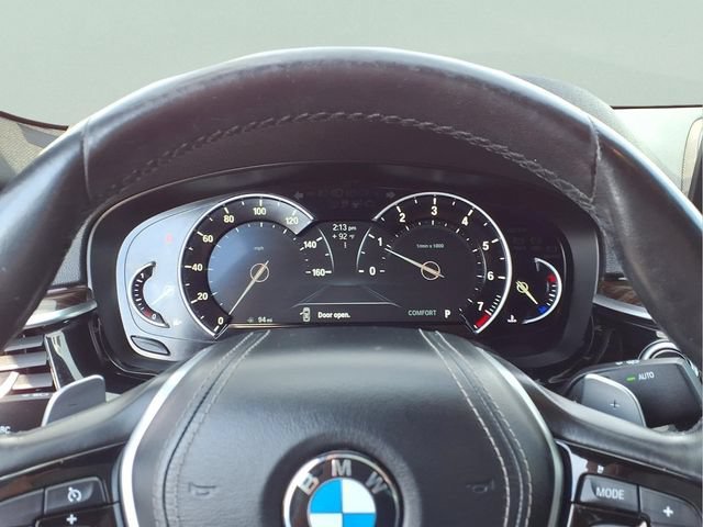 Used 2017 White BMW xDrive image 11