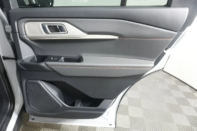 New 2026 Space White Metallic Ford Active image 29