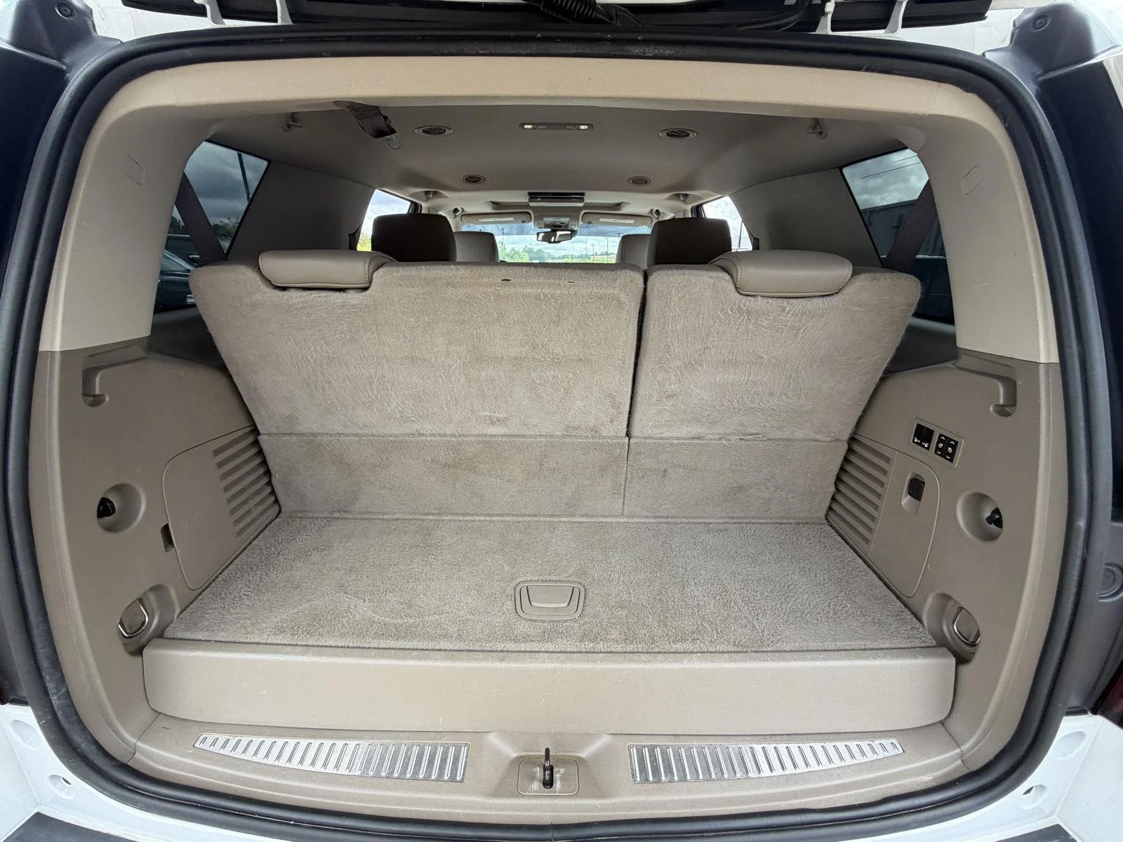 Used 2020 Summit White Chevrolet LT image 20