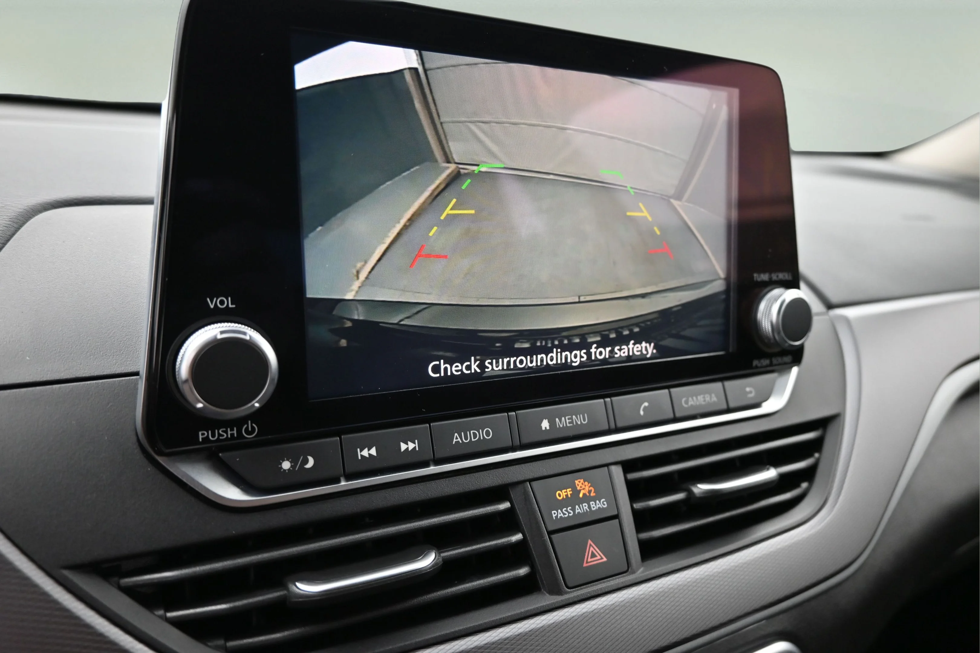 Used 2025 Super Black Nissan SR image 20