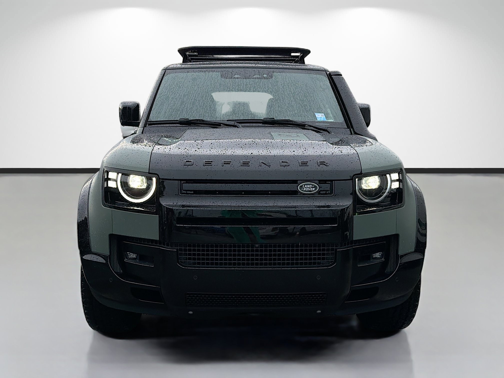 New 2026 Keswick Green Metallic Land Rover Trophy Edition Keswick image 8