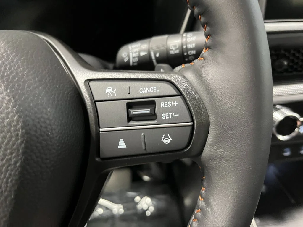 New 2026 Urban Gray Pearl Honda AWD Sport Hybrid image 15