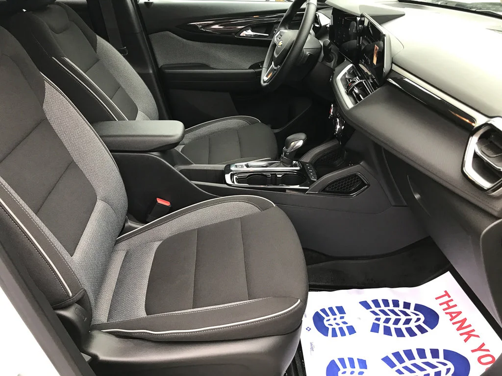 Pre-Owned 2024 Chevrolet Trailblazer LT