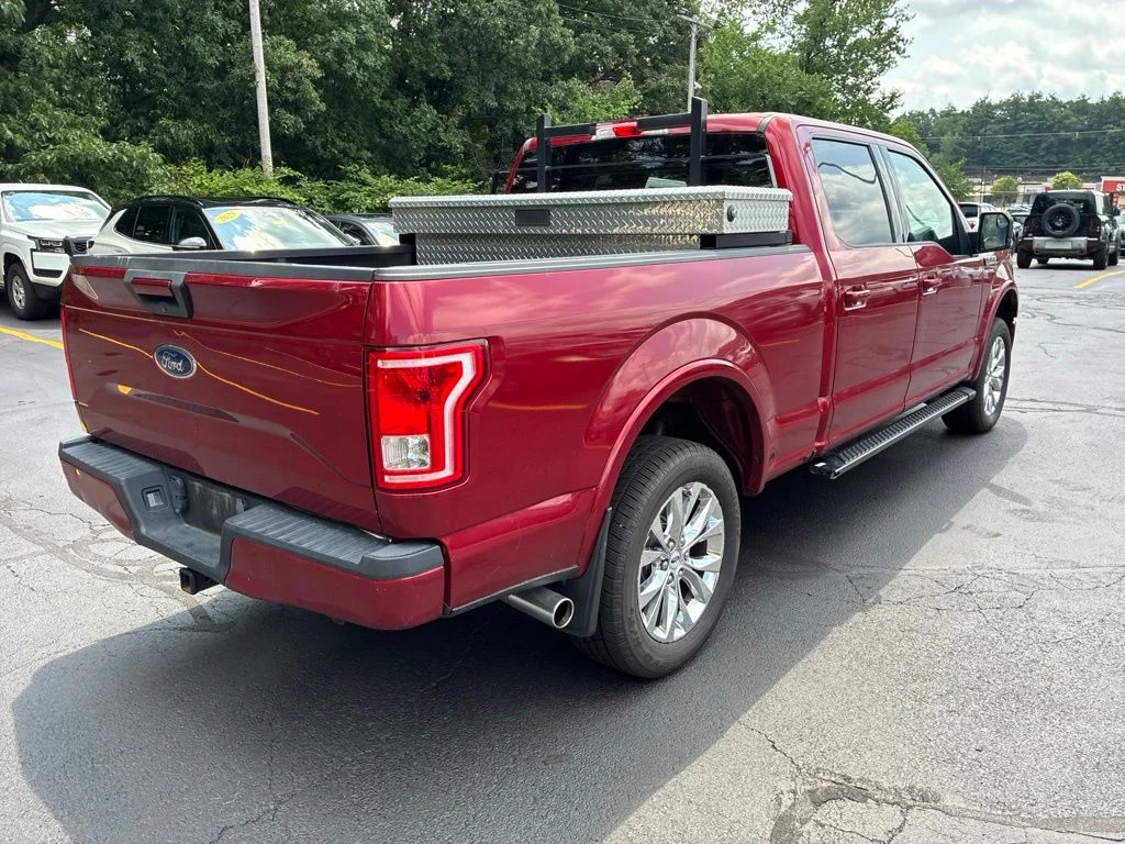 Used 2016 Red Ford XLT image 7