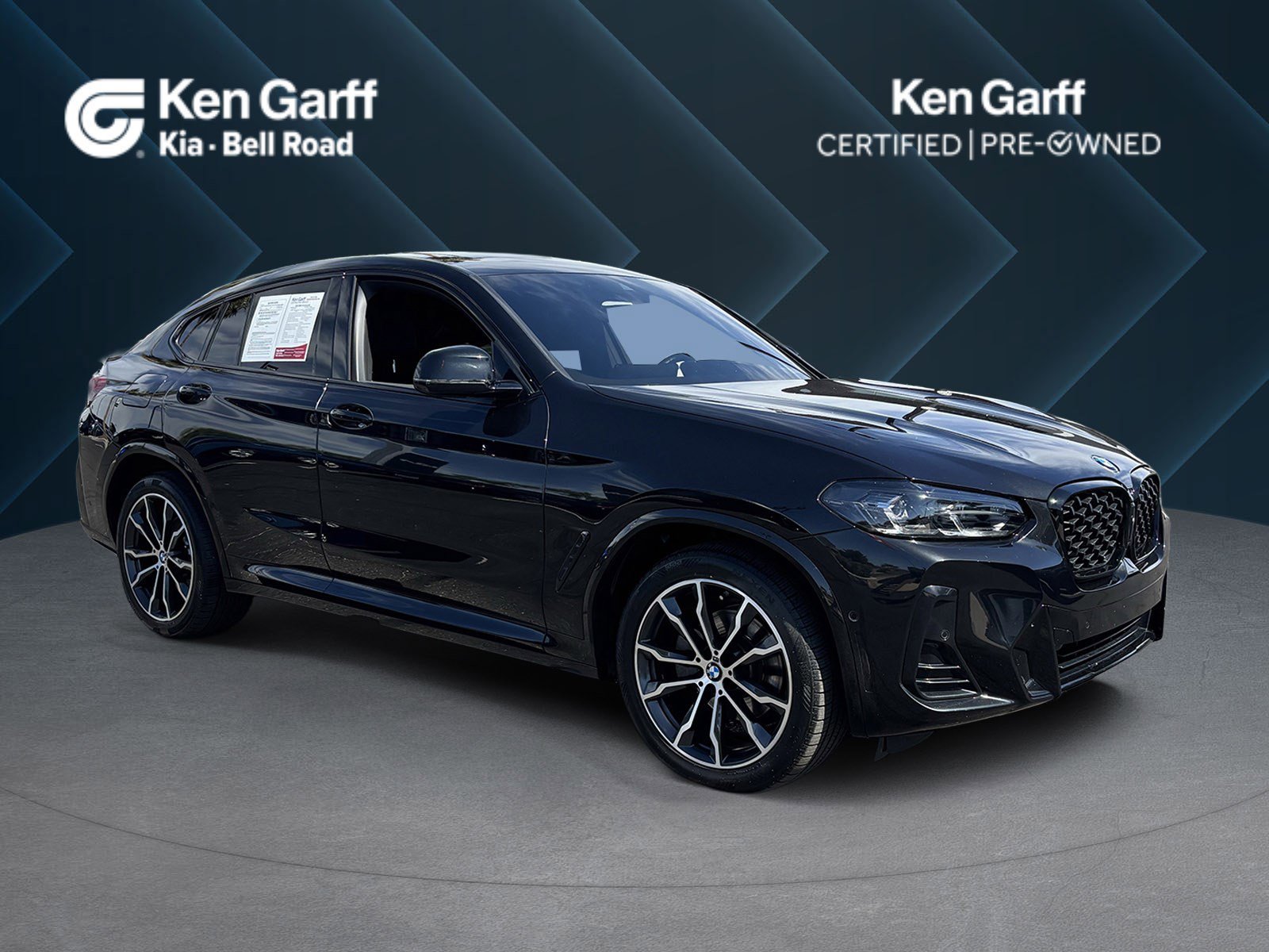 2024 BMW X4 xDrive30i's photo