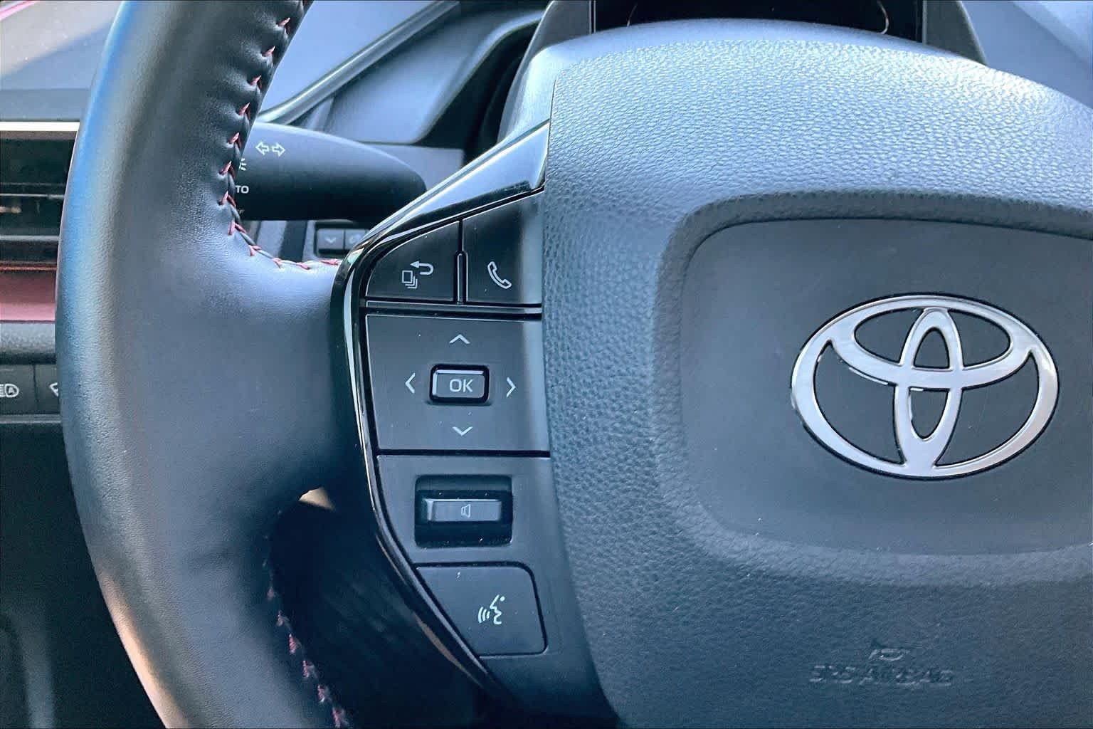 Used 2023 Wind Chill Pearl Toyota XSE Premium image 23