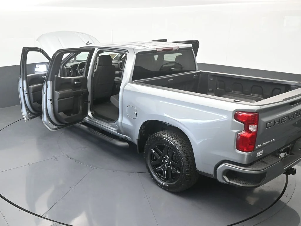 Used 2025 Sterling Gray Metallic Chevrolet Custom image 59