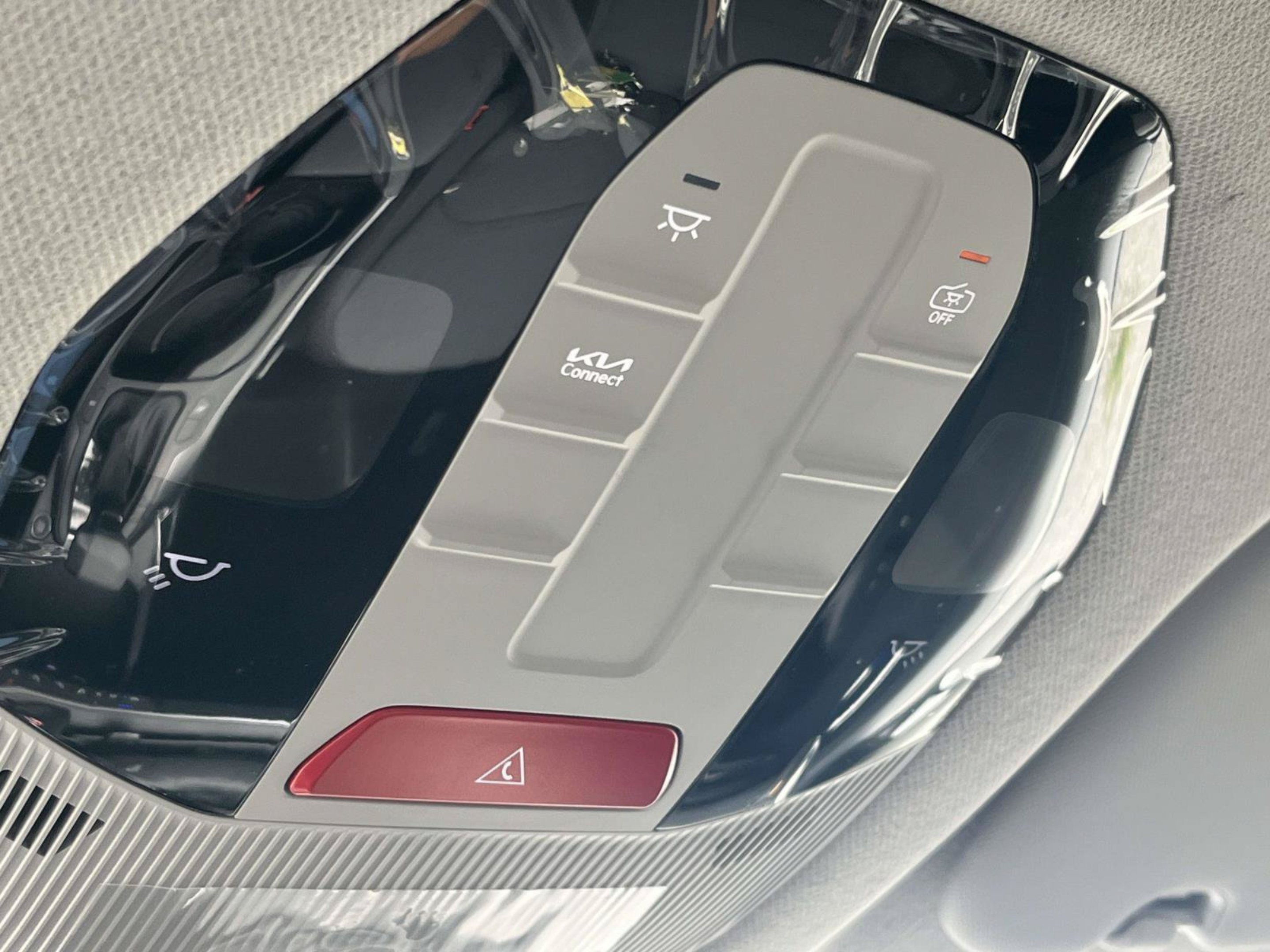 New 2026 Snow White Pearl Kia LXS image 30