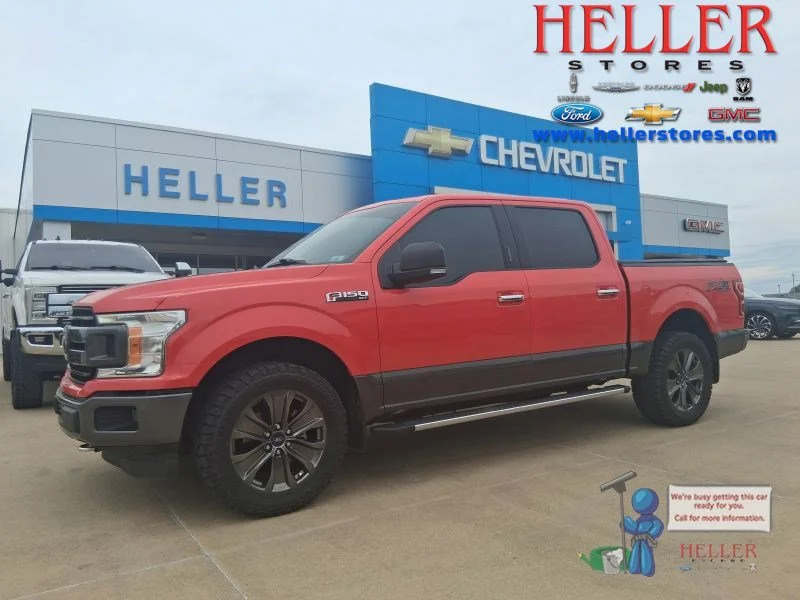 Used 2018 Race Red Ford XLT image 1