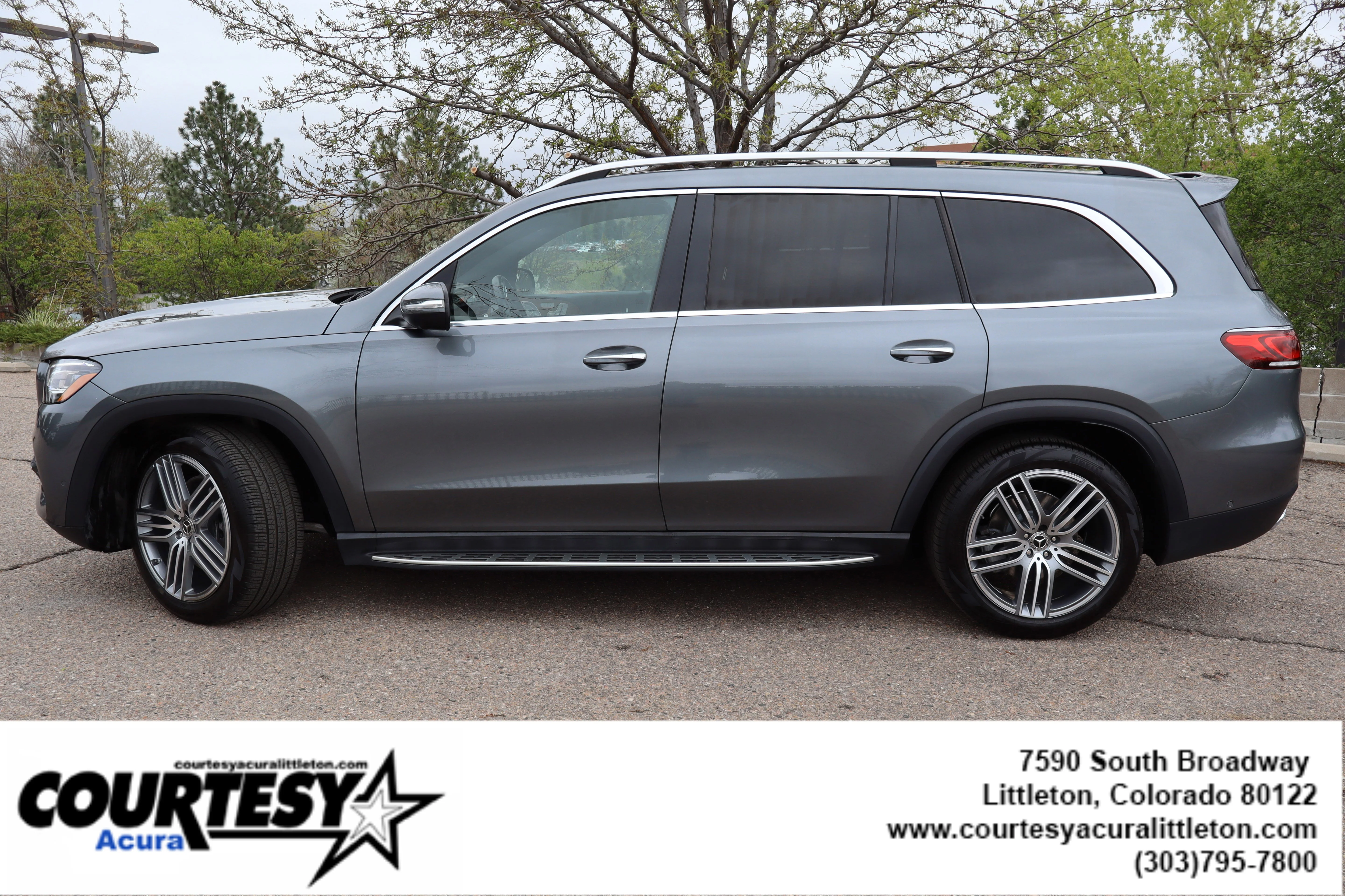 Used 2021 Gray Mercedes-Benz GLS 450 image 3