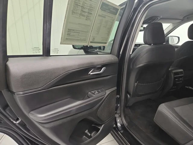 Used 2024 Black Jeep Laredo image 23