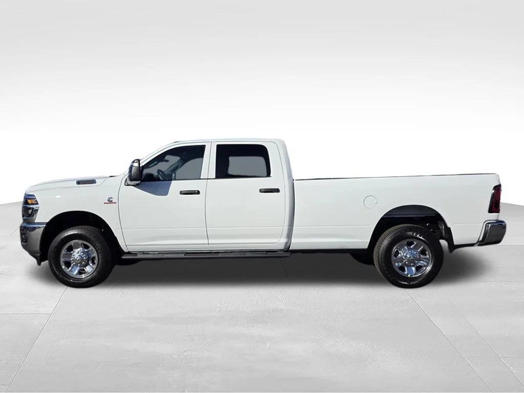 New 2026 Bright White Clear-Coat Exterior Paint RAM Tradesman image 8