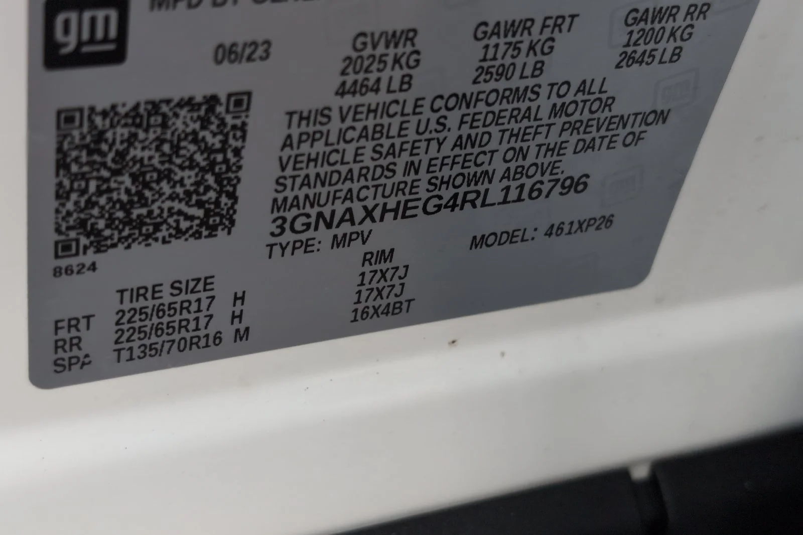 Used 2024 Summit White Chevrolet LS image 30