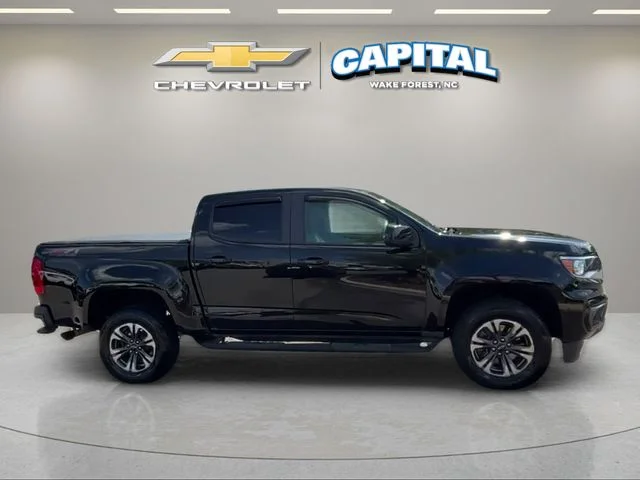 Used 2022 Black Chevrolet Z71 image 6