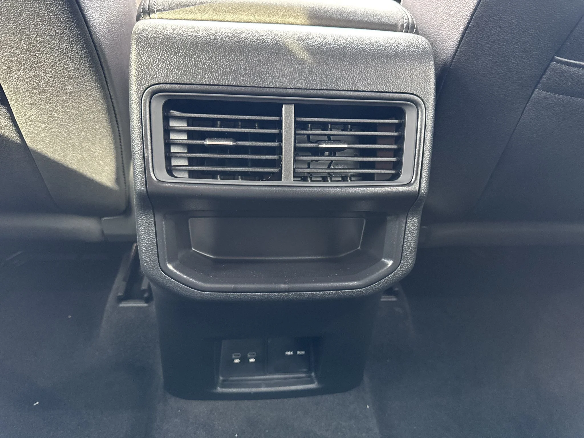 New 2026 Pure Gray Volkswagen 2.0T SE w/Technology image 31