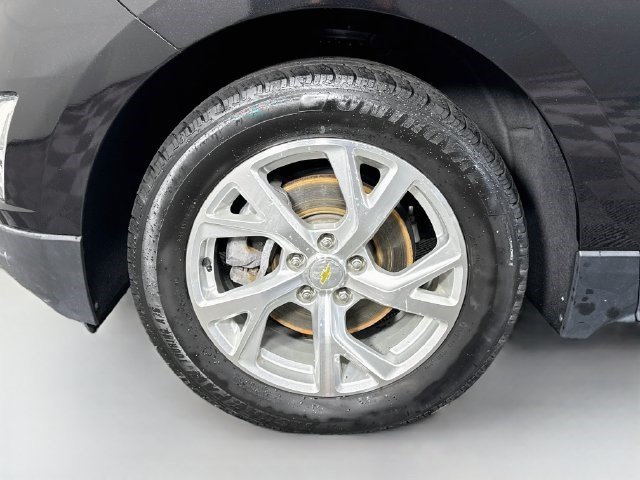 Used 2020 Mosaic Black Metallic Chevrolet LT image 34
