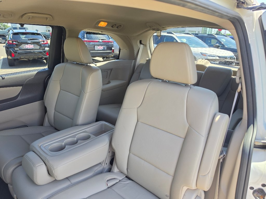 Used 2016 White Diamond Pearl Honda Touring Elite image 35