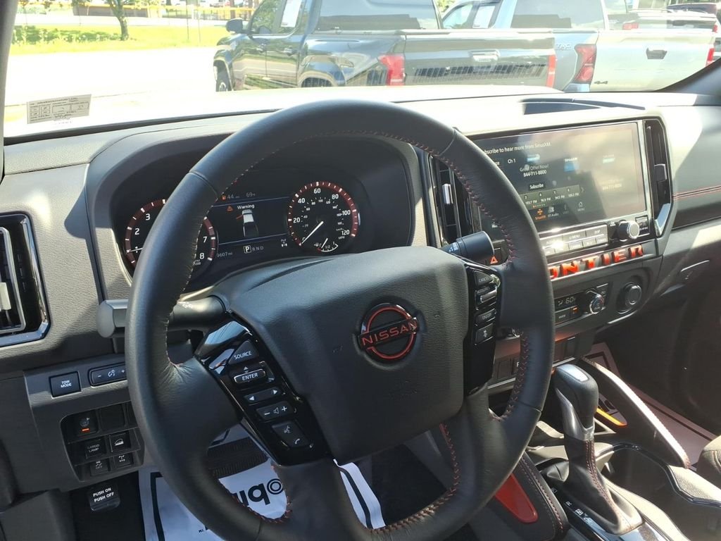 Used 2025 Boulder Gray Pearl Nissan PRO-4X image 11