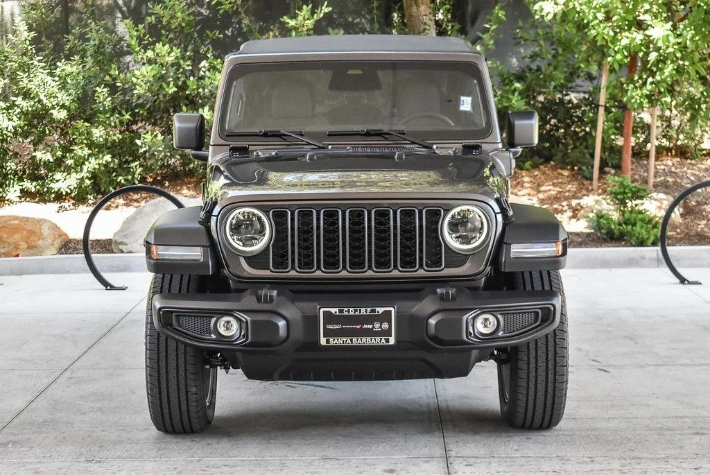 New 2025 Granite Crystal Metallic Clearcoat Jeep Sport S 4xe image 2