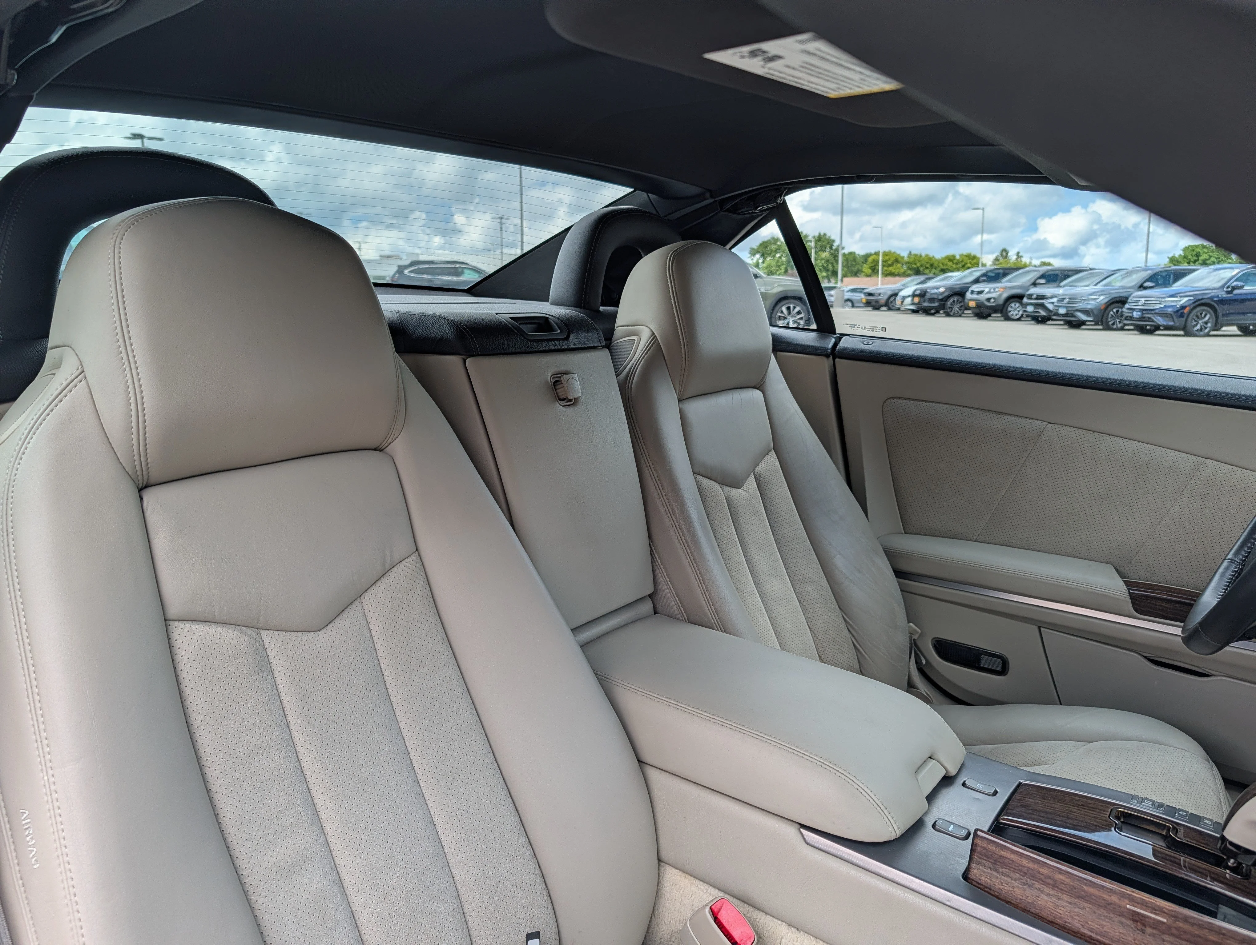 Used 2006 Black Raven Cadillac  image 11