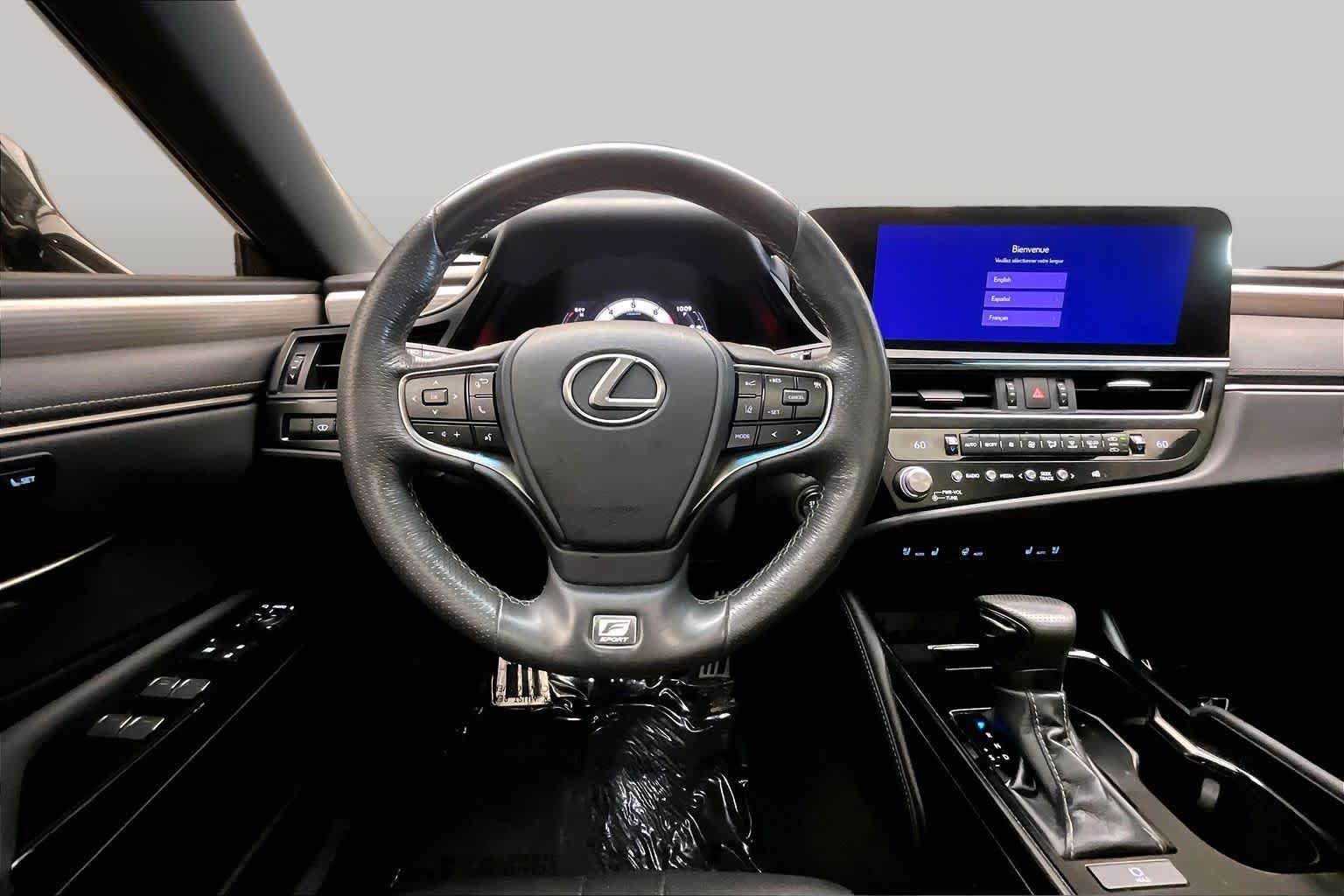 Pre-Owned 2023 Lexus ES 350 F SPORT Handling
