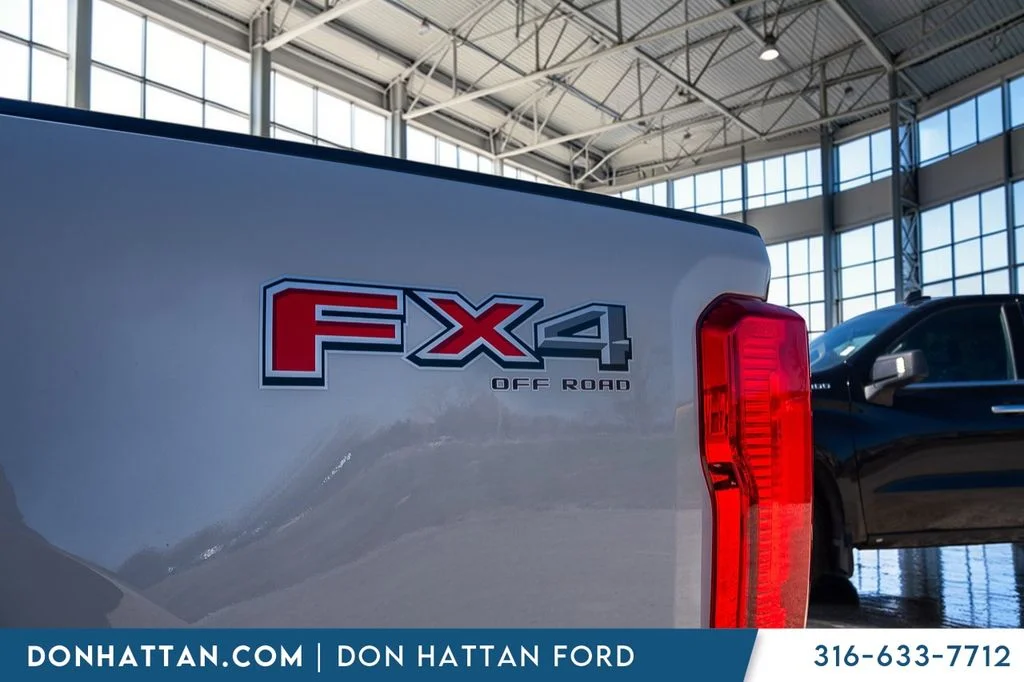 New 2026 Avalanche Ford F-250® XL image 31