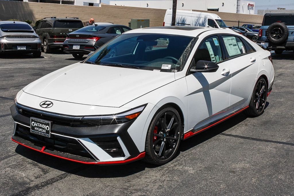 New 2026 White Hyundai Base image 3