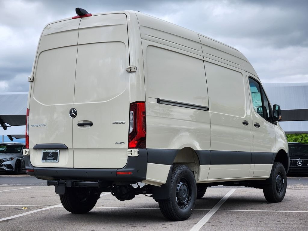 New 2026 Pebble Grey Mercedes-Benz CARGO image 8