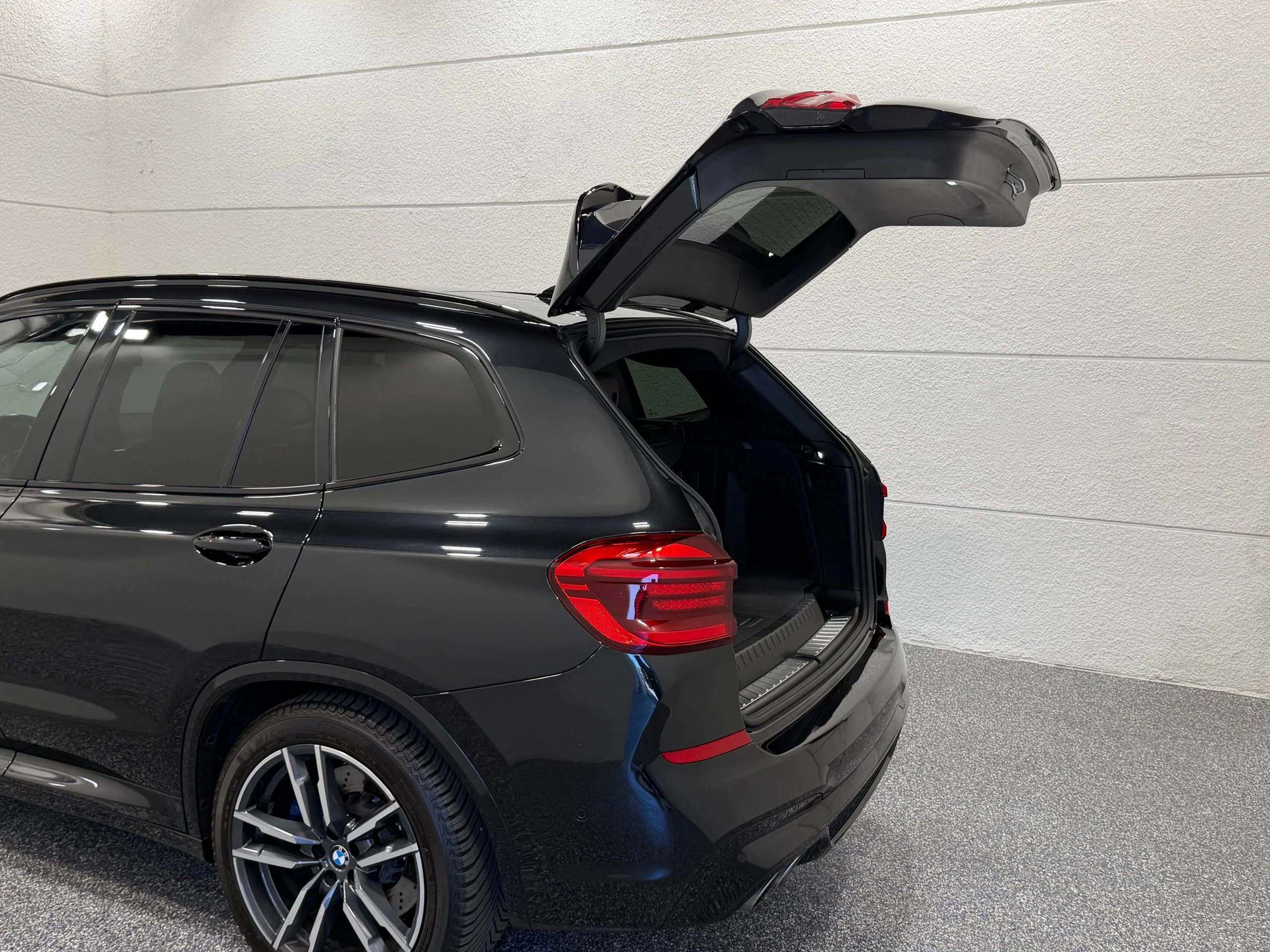 Used 2021 Black BMW M image 23