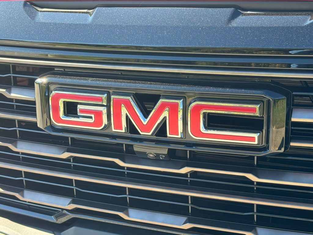 2026 GMC Sierra 1500 AT4X - Photo 6