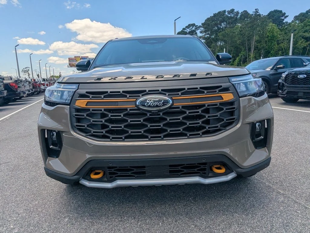 New 2026 Marsh Gray Ford Tremor image 9