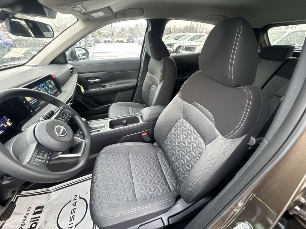 2026 Nissan KICKS SV - Photo 11