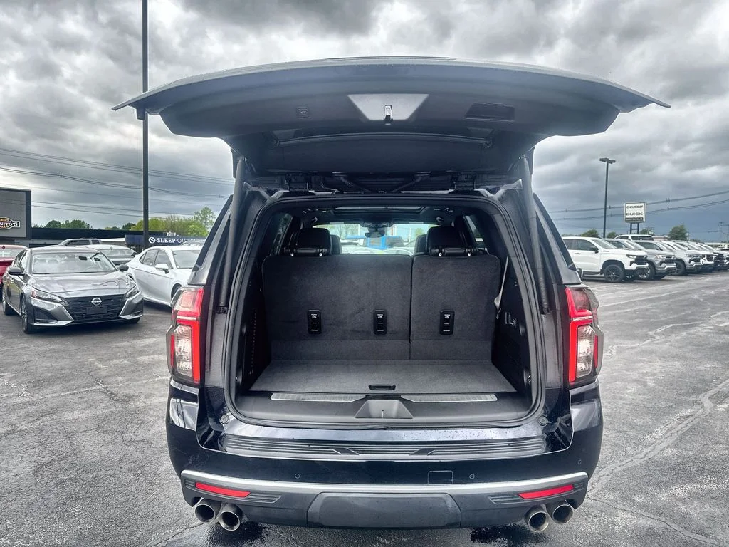 Used 2024 Blue Chevrolet High Country image 25