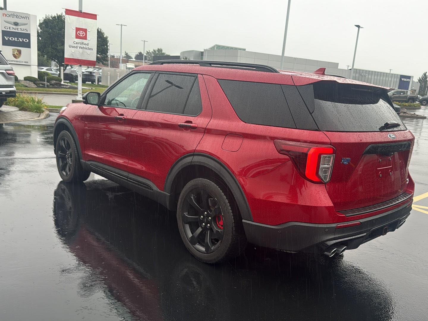 Used 2020 Rapid Red Metallic Tinted Clearcoat Ford ST image 4