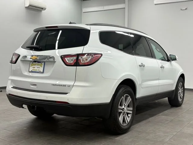 Used 2016 Chevrolet Traverse 2LT with VIN 1GNKRHKD7GJ183602 for sale in Murray, KY