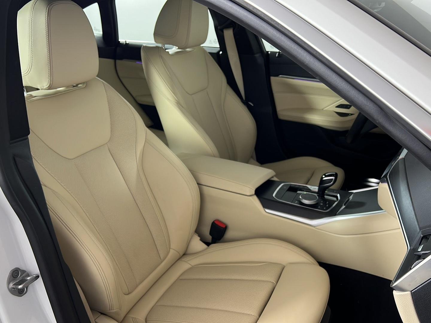 Used 2023 Mineral White Metallic BMW 430i xDrive image 23