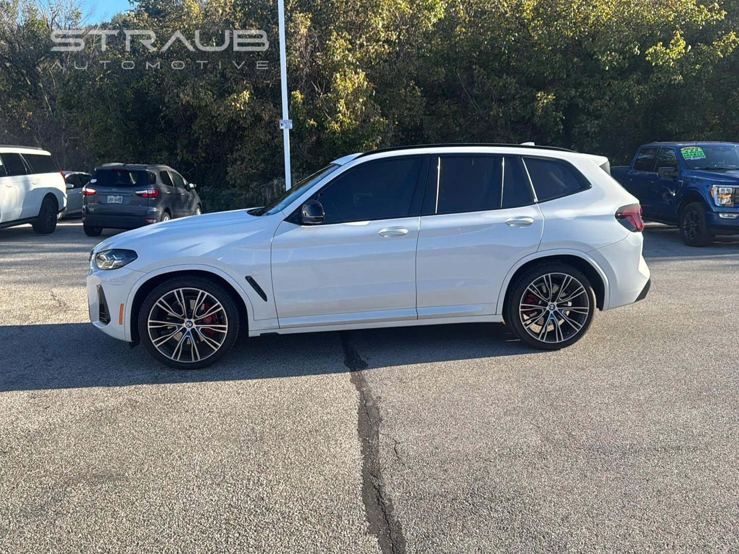 Used 2022 Alpine White BMW M40i image 2
